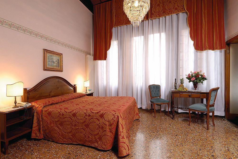 De L'Alboro Hotel Венеция Екстериор снимка